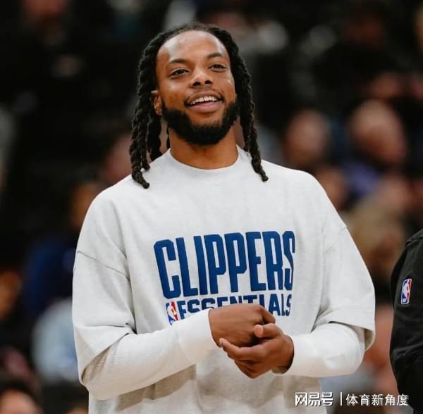 易游体育赛事官方-17分逆转奇迹!快船交易成就翻盘大腿!