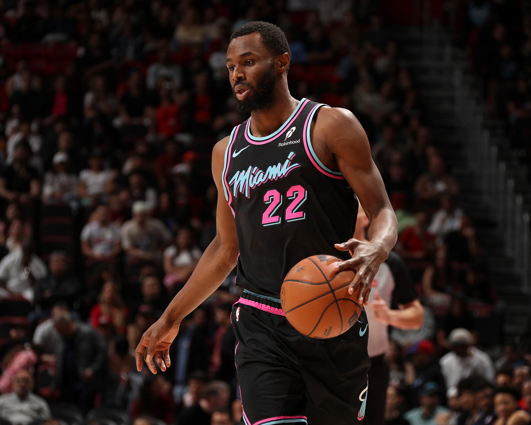 易游体育运营中心-维金斯:我们具备应对困境的能力 专注投入继续团结作战