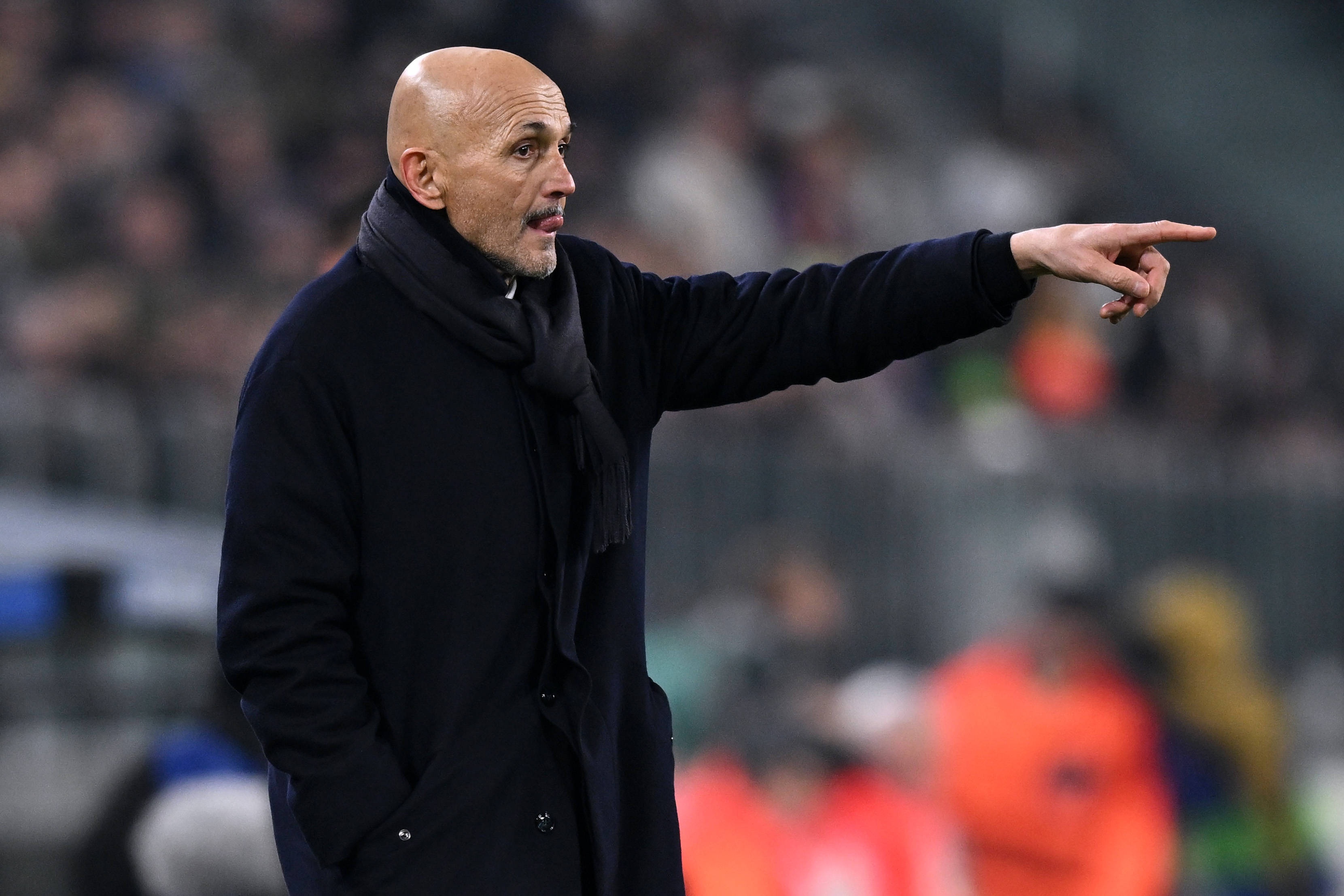 易游体育官网-斯帕莱蒂:我们的比赛态度配得上胜利 戴维需加强禁区内的侵略性